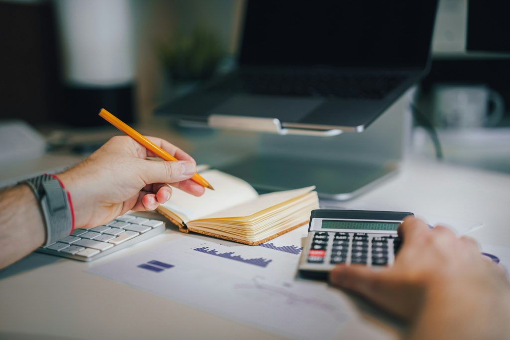 acca-accredited-accountant-at-work